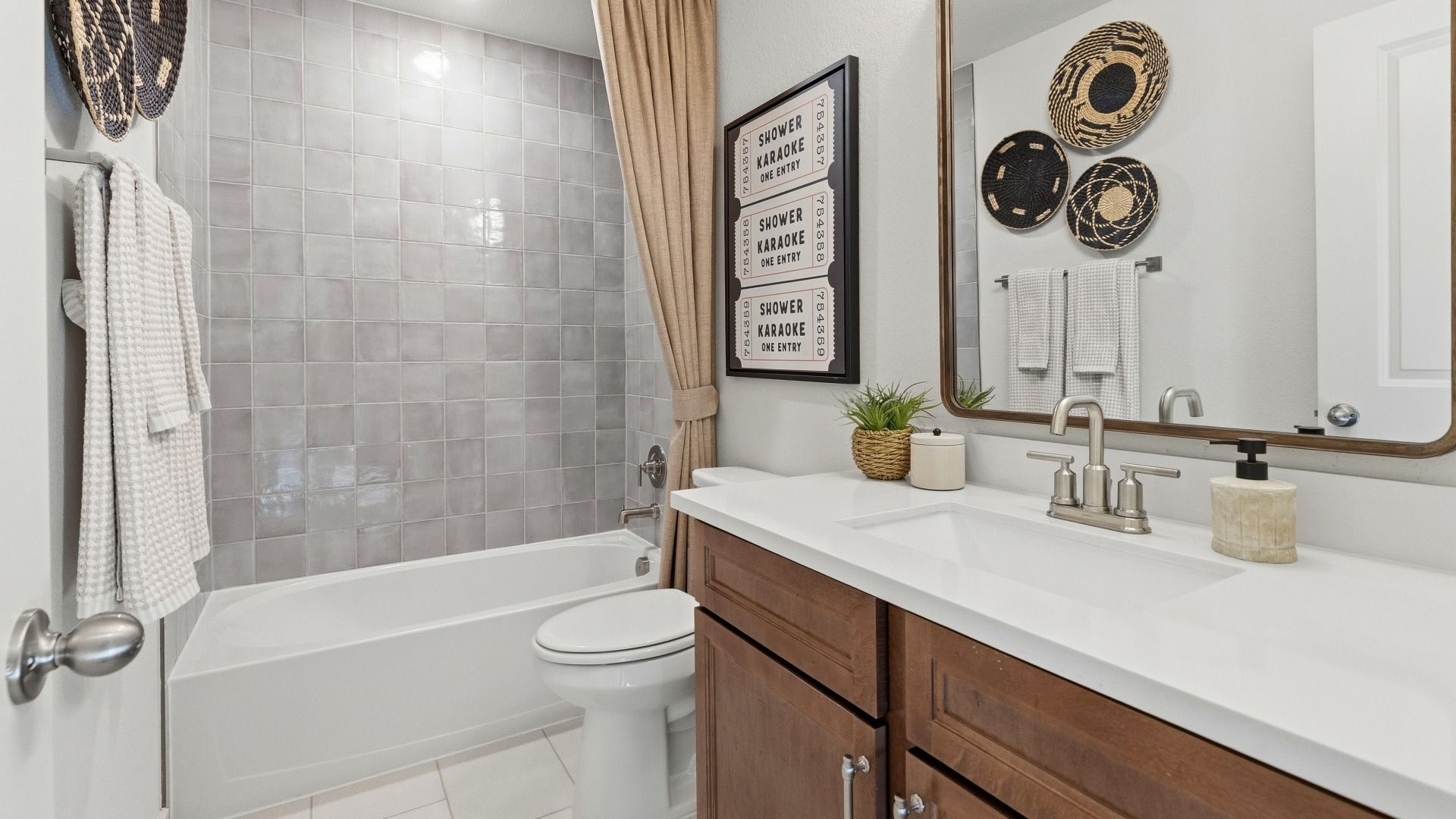 Model home photos of similar floorplans, not pictures of actual home.