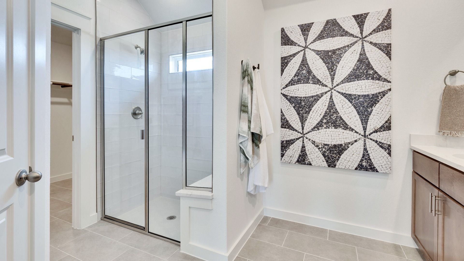 Model home photos of similar floorplans, not pictures of actual home.