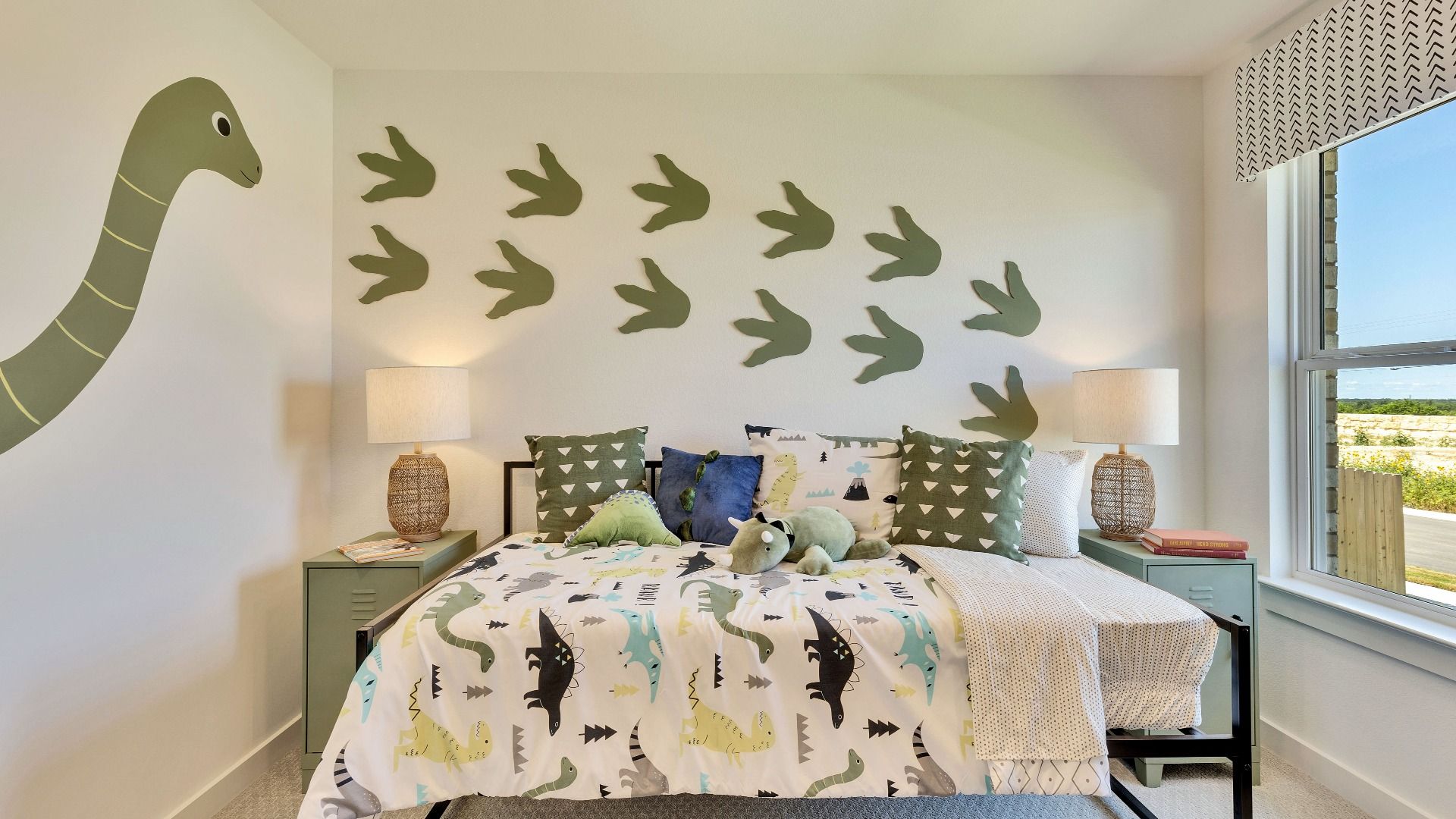 Model home photos of similar floorplans, not pictures of actual home.