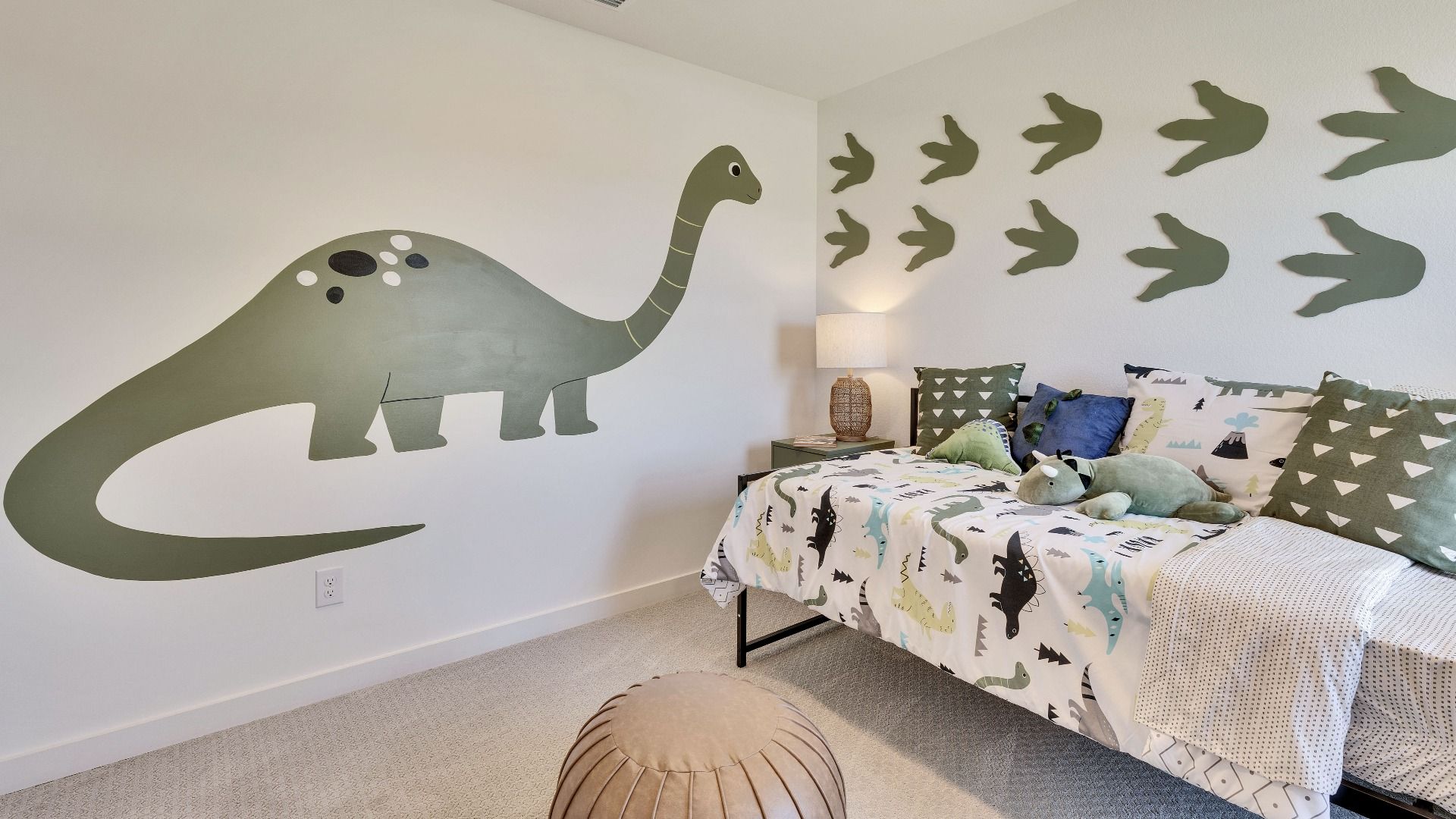 Model home photos of similar floorplans, not pictures of actual home.