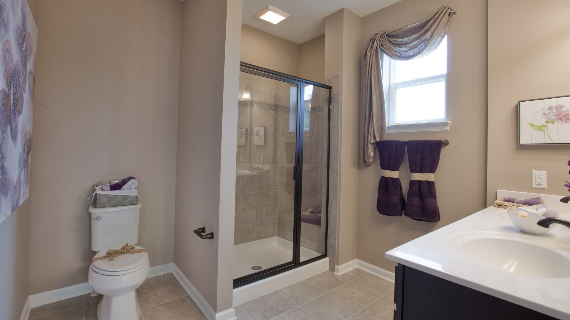 Model home photos of similar floorplans, not pictures of actual home.