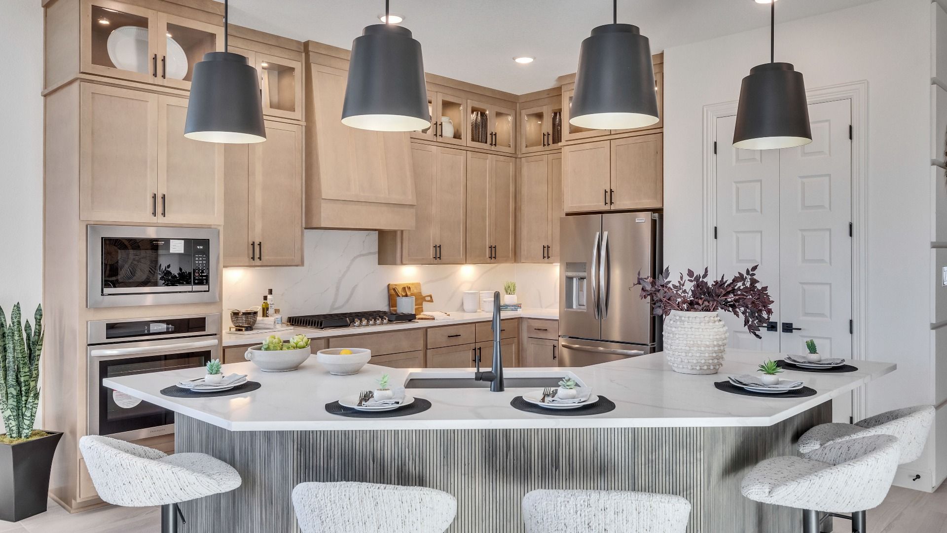 *Photos may not be of actual home. Photos may be of similar home/floorplan.