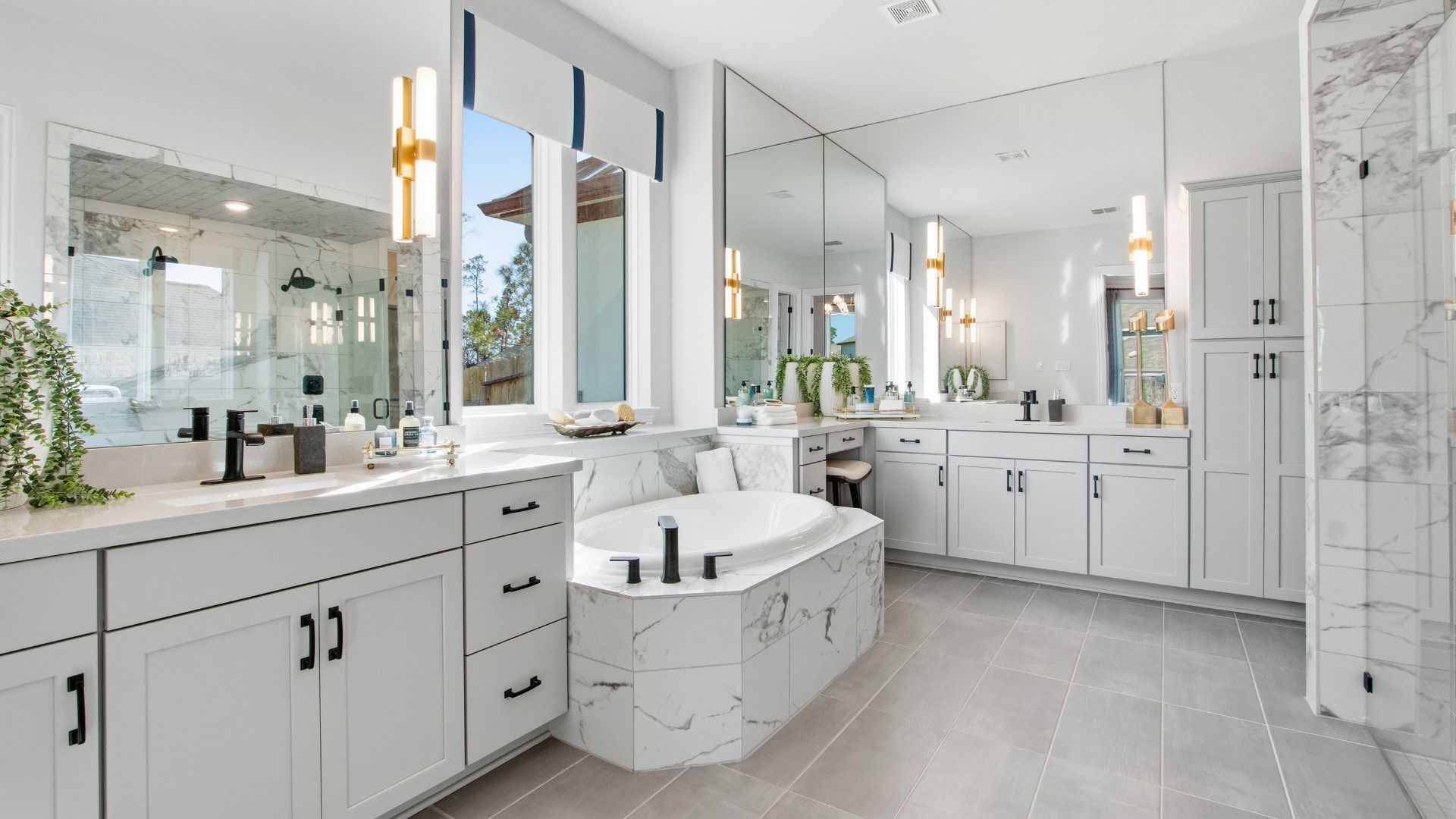 Bathrooms Image