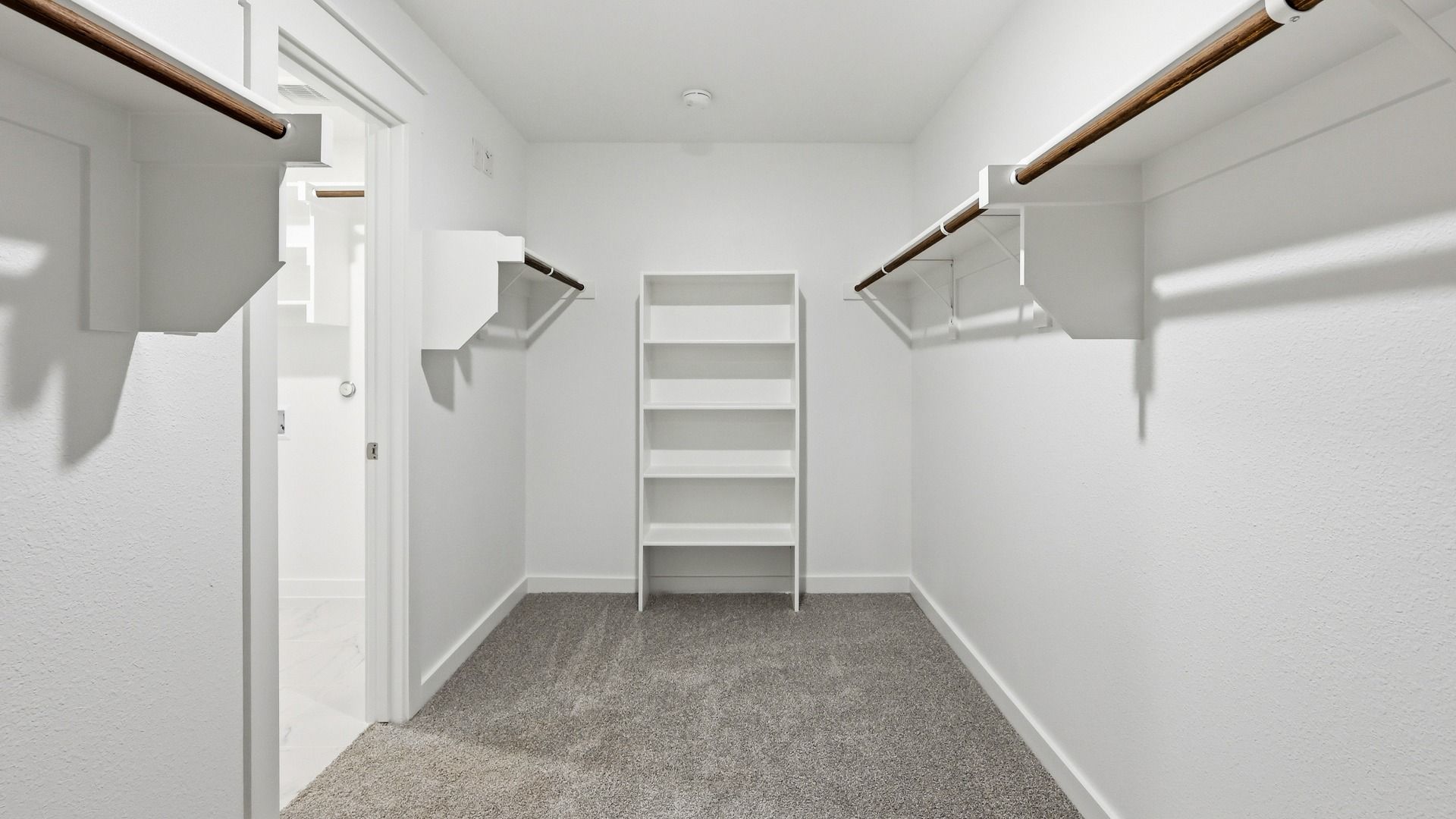 132 Patrick Henry Primary Closet