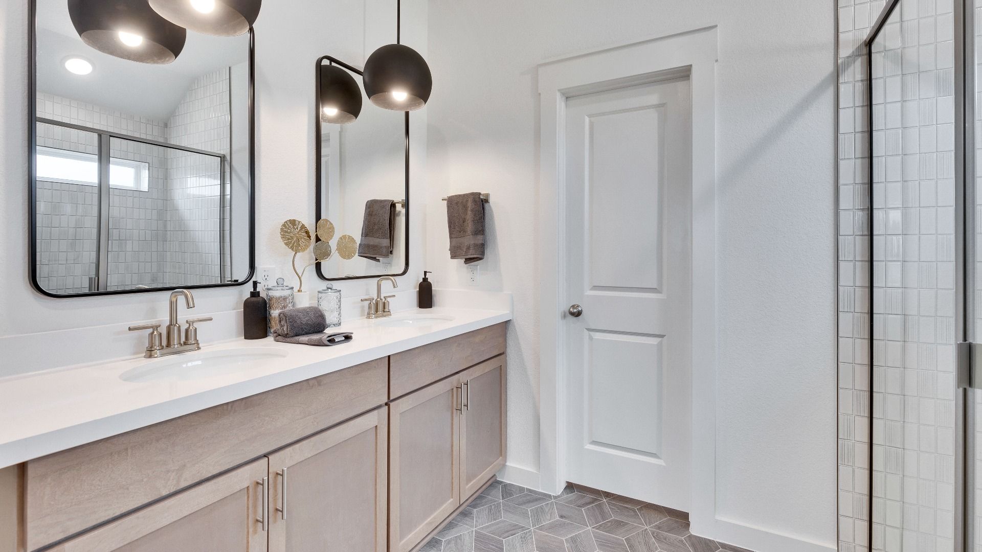 Model home photos of similar floorplans, not pictures of actual home.