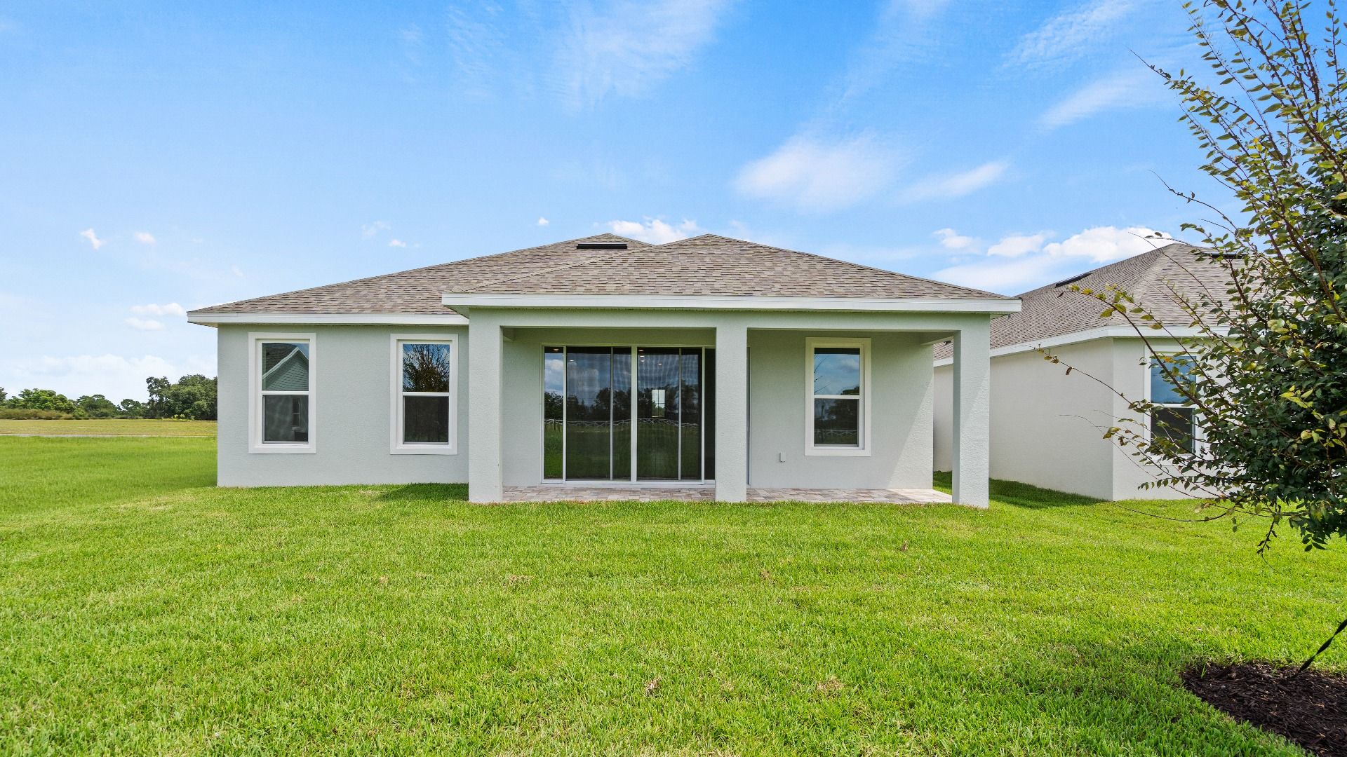 Buttonwood Elevation Floor Plan by DRB Homes in Ardisia Park in New Smyrna Beach