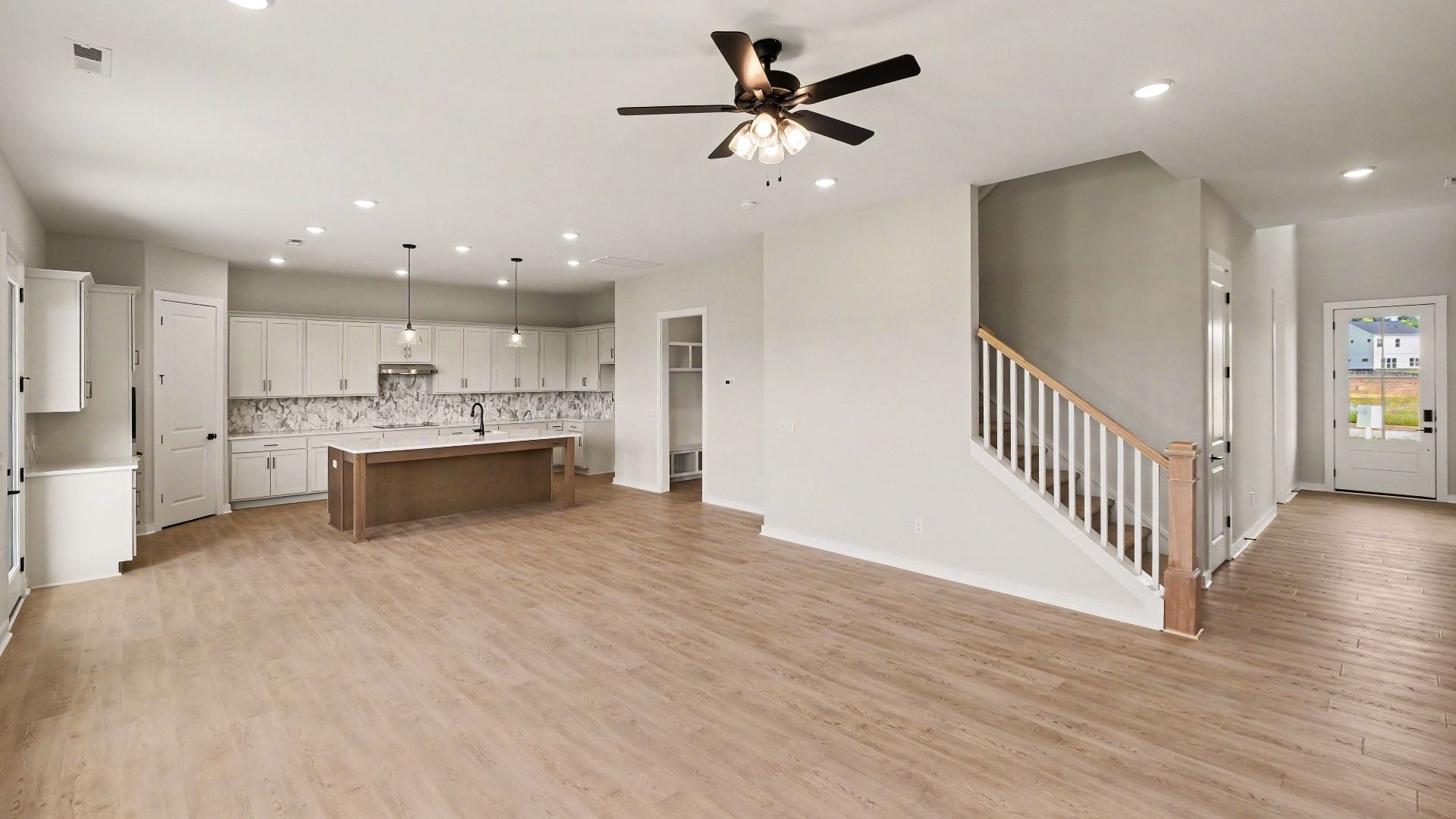 Spacious Grace II plan First floor and kitchen