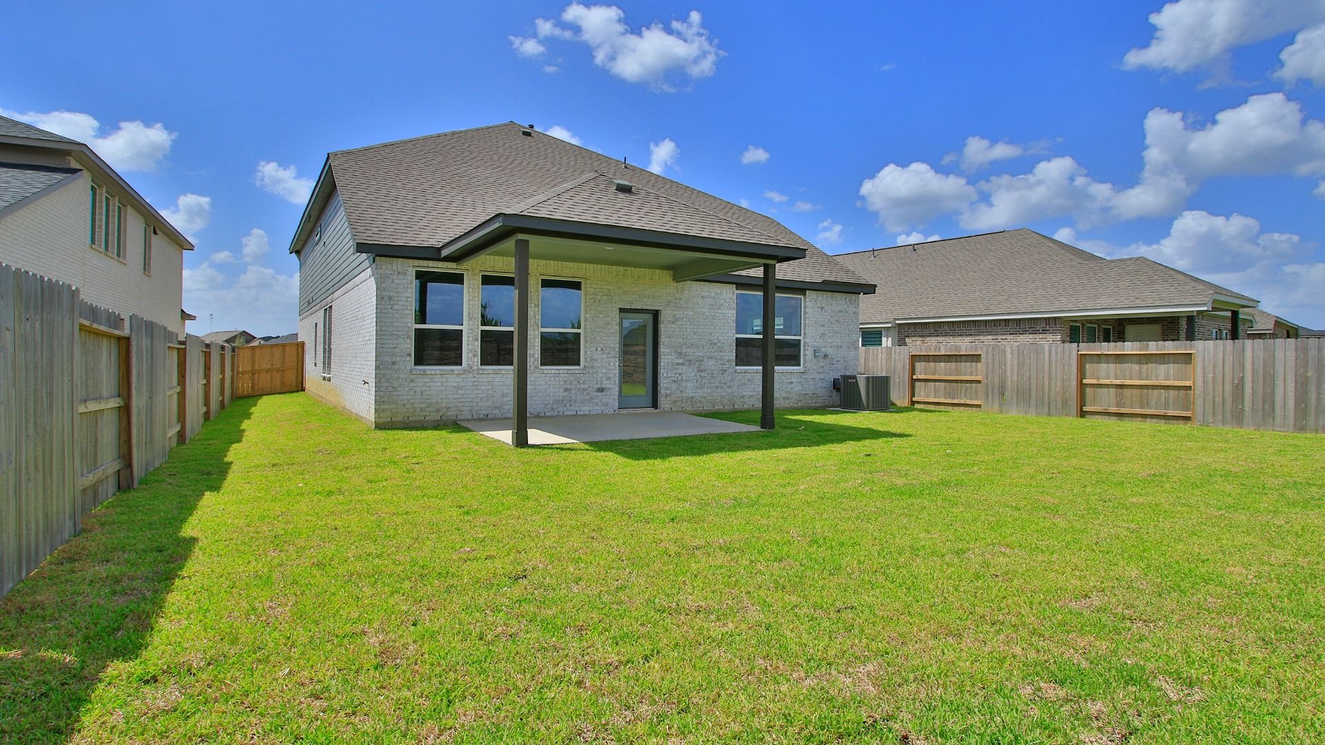 19438 Saint Green - Backyard