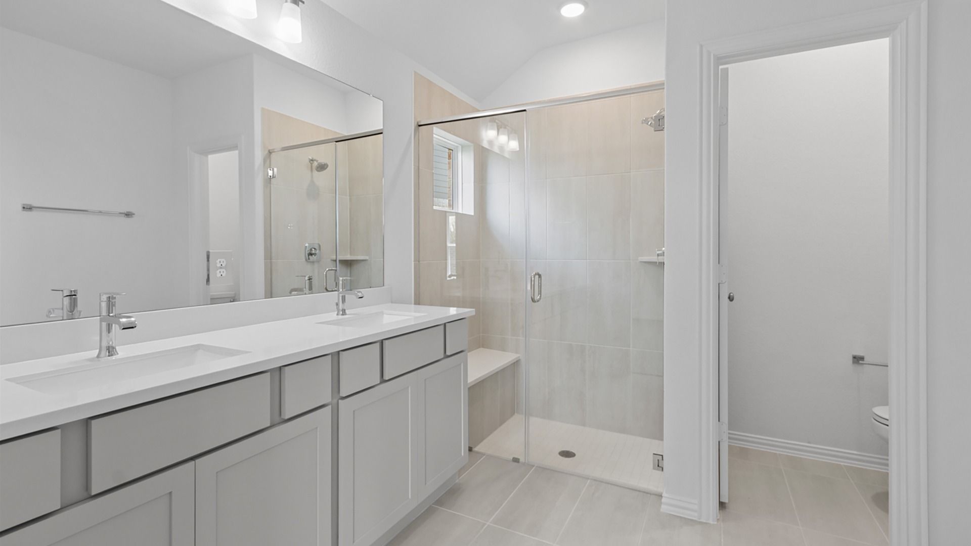 22211 Balos Lagoon Bathroom