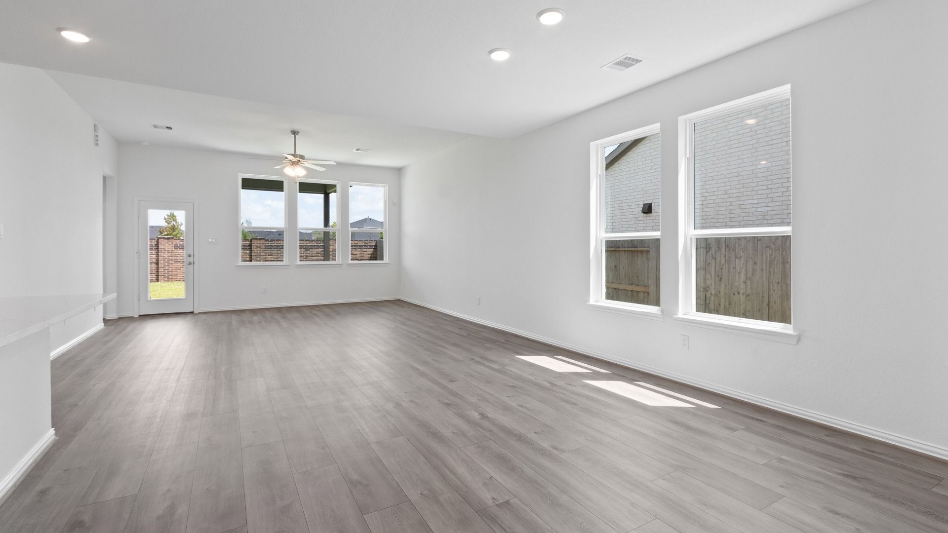 19438 Saint Green - Living Room