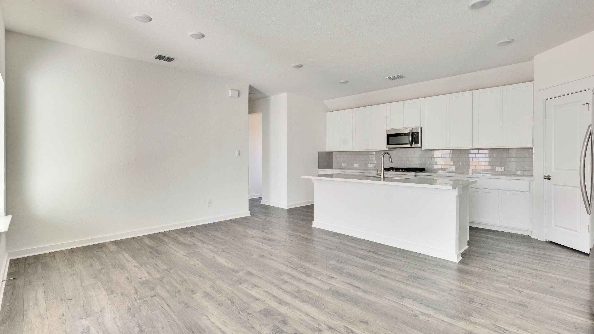 Carrol III Floor Plan - Representative Photos