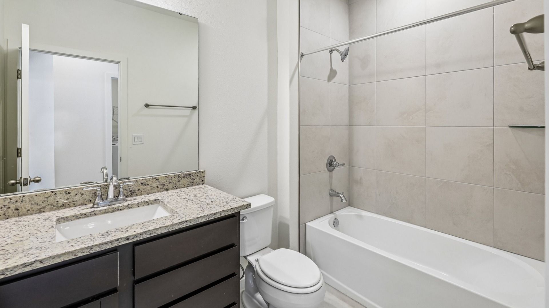Fleetwood Floor Plan Bathroom by DRB Homes in Panther Creek in Jacksonville, FL