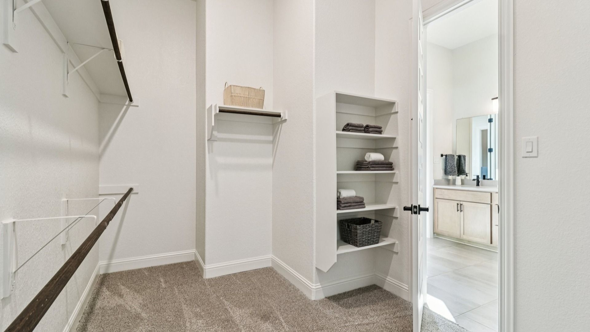 Owner's Closet