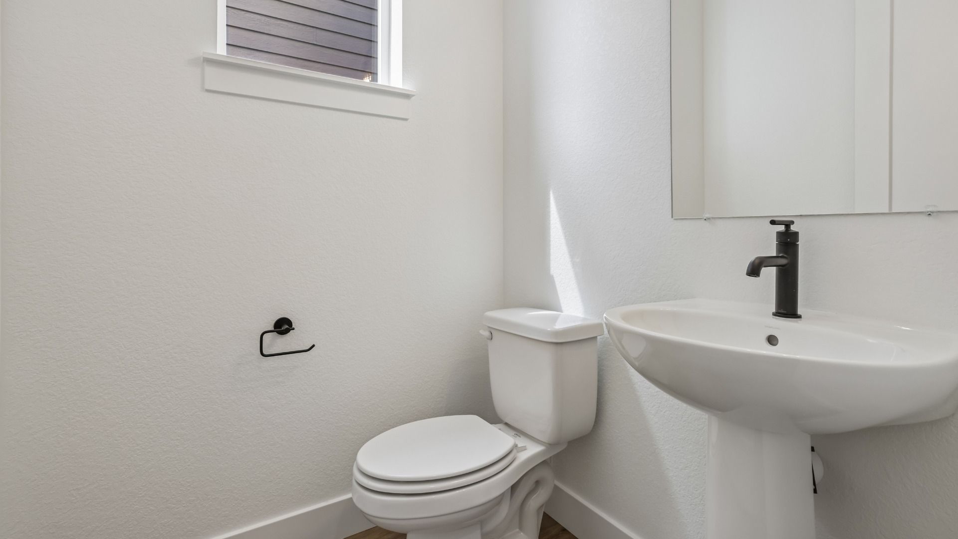 Thoughtfully designed powder bath enhances daily living