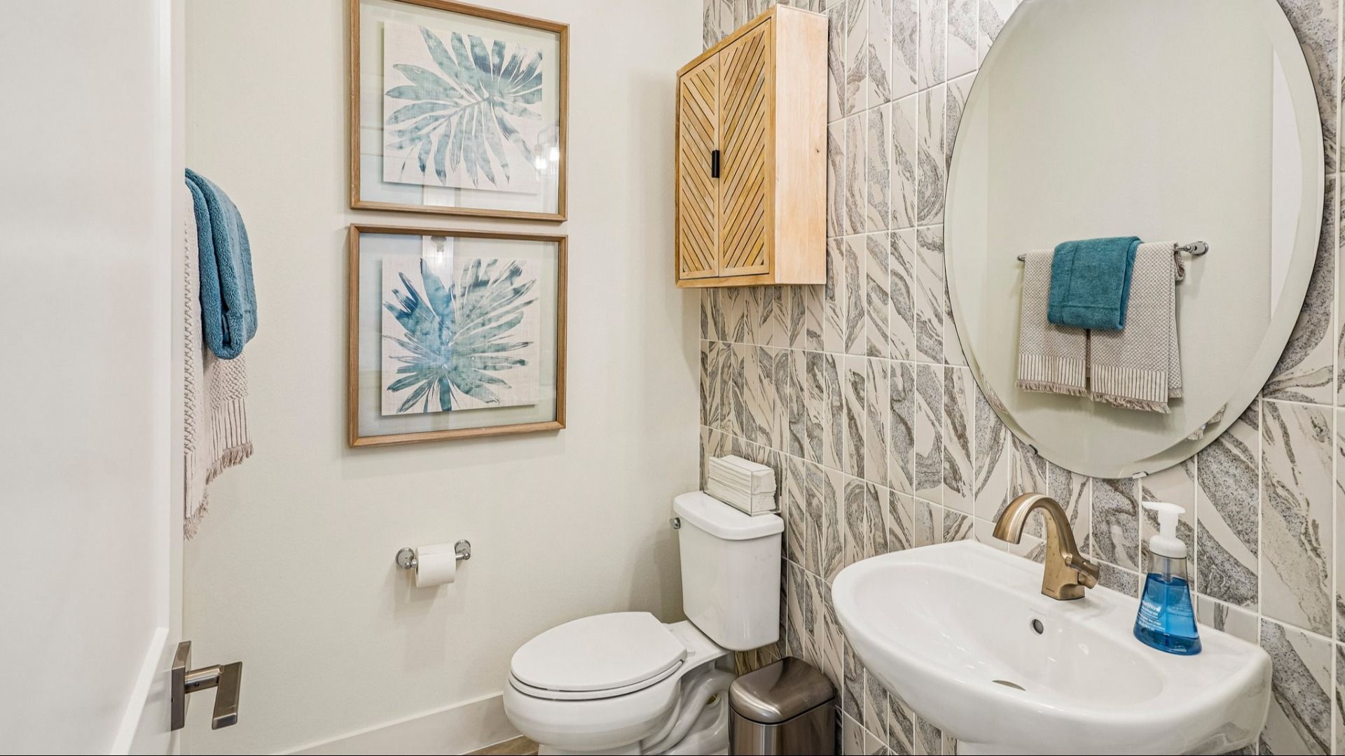 The Oleander Guest Bathroom by DRB Homes in Jacksonville, FL