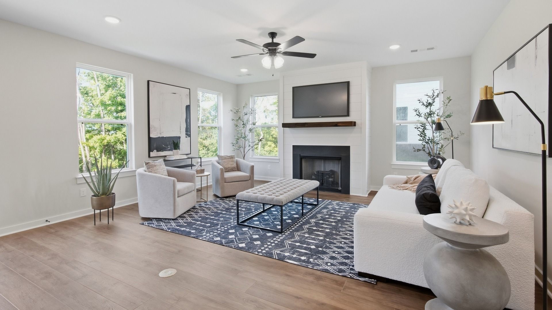 Fireplace and space for TV to elevate hosting