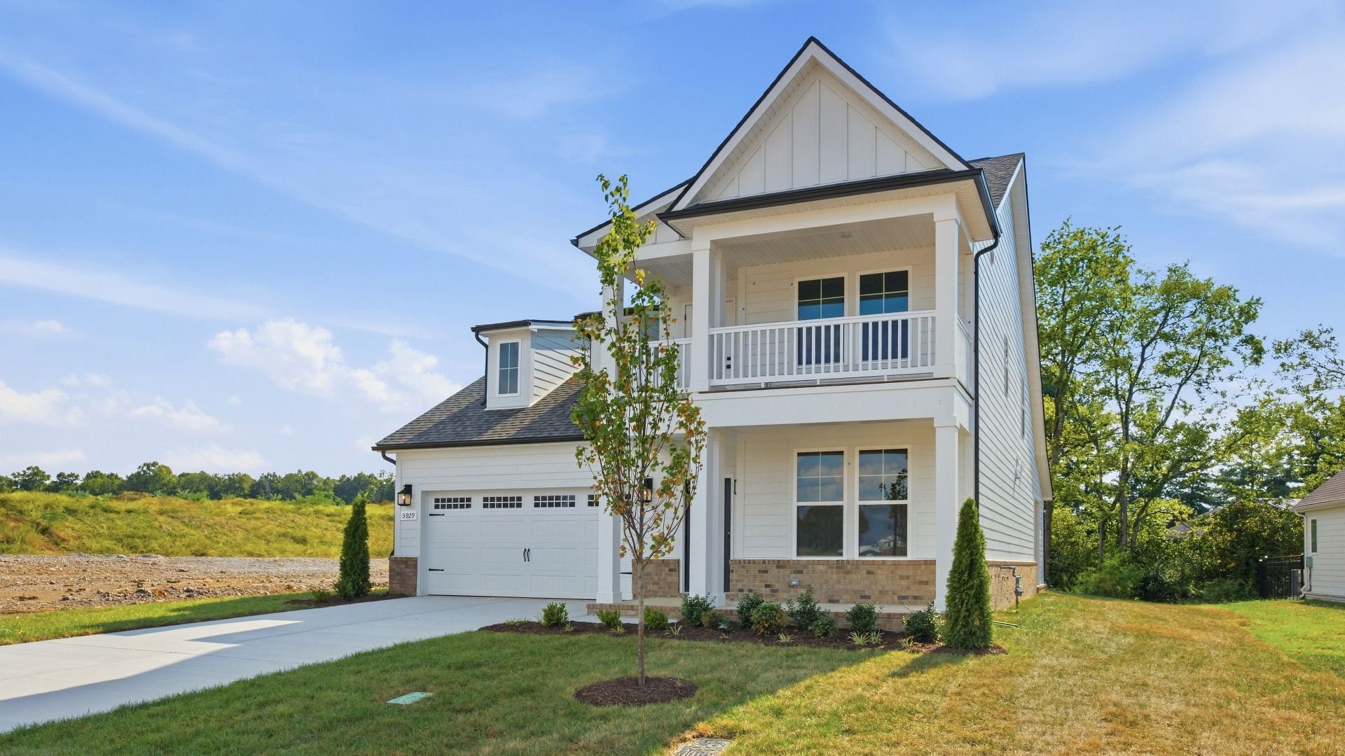Exterior of Lassiter plan built at Riley Farms in Rockvale, TN