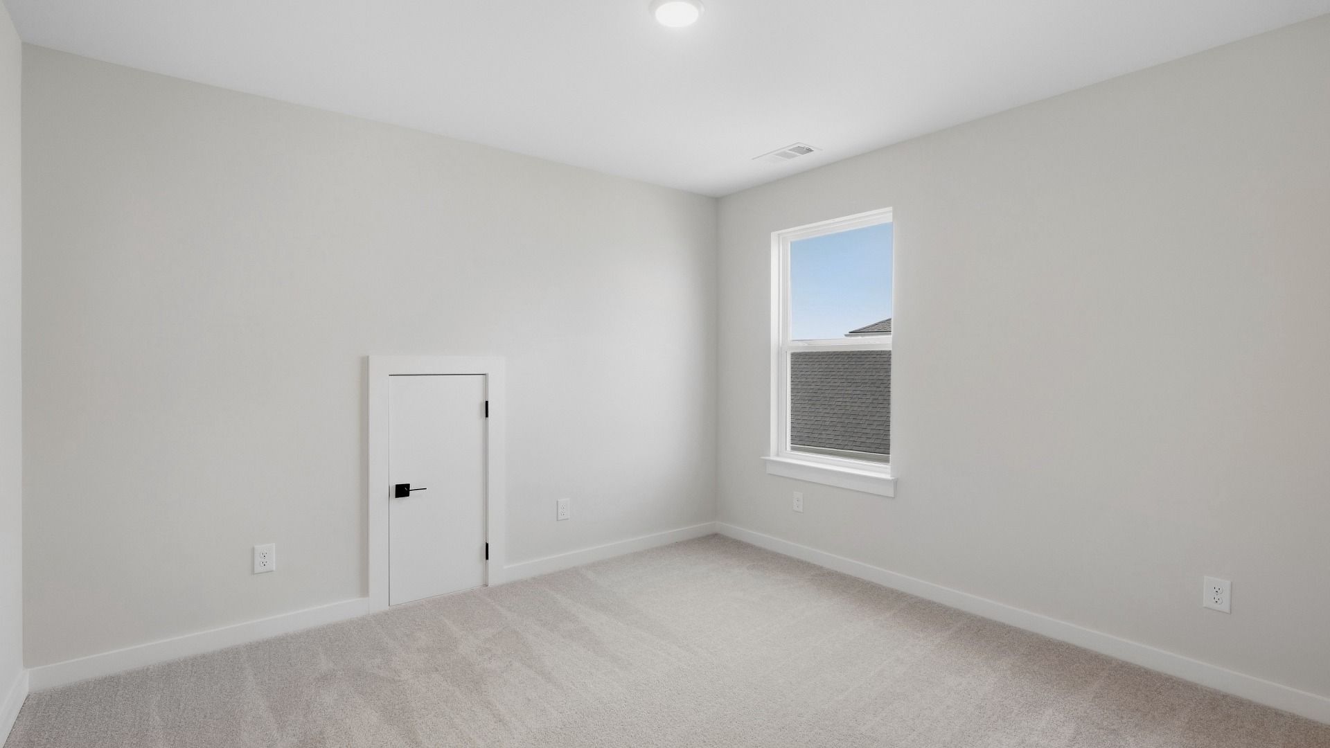 Versatile upstairs living space right off the staircase
