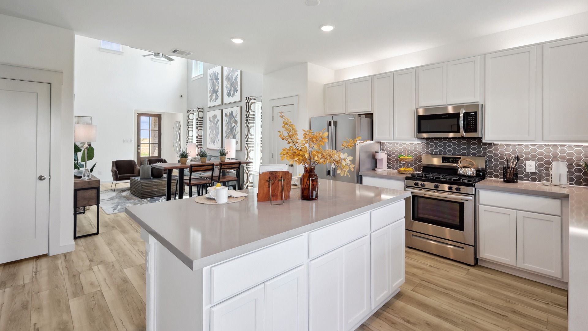 casa en Walden Pond por DRB Homes