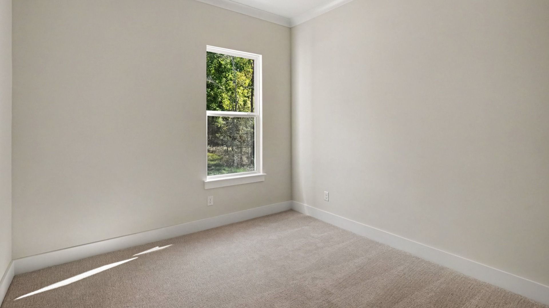 Separate secondary bedroom