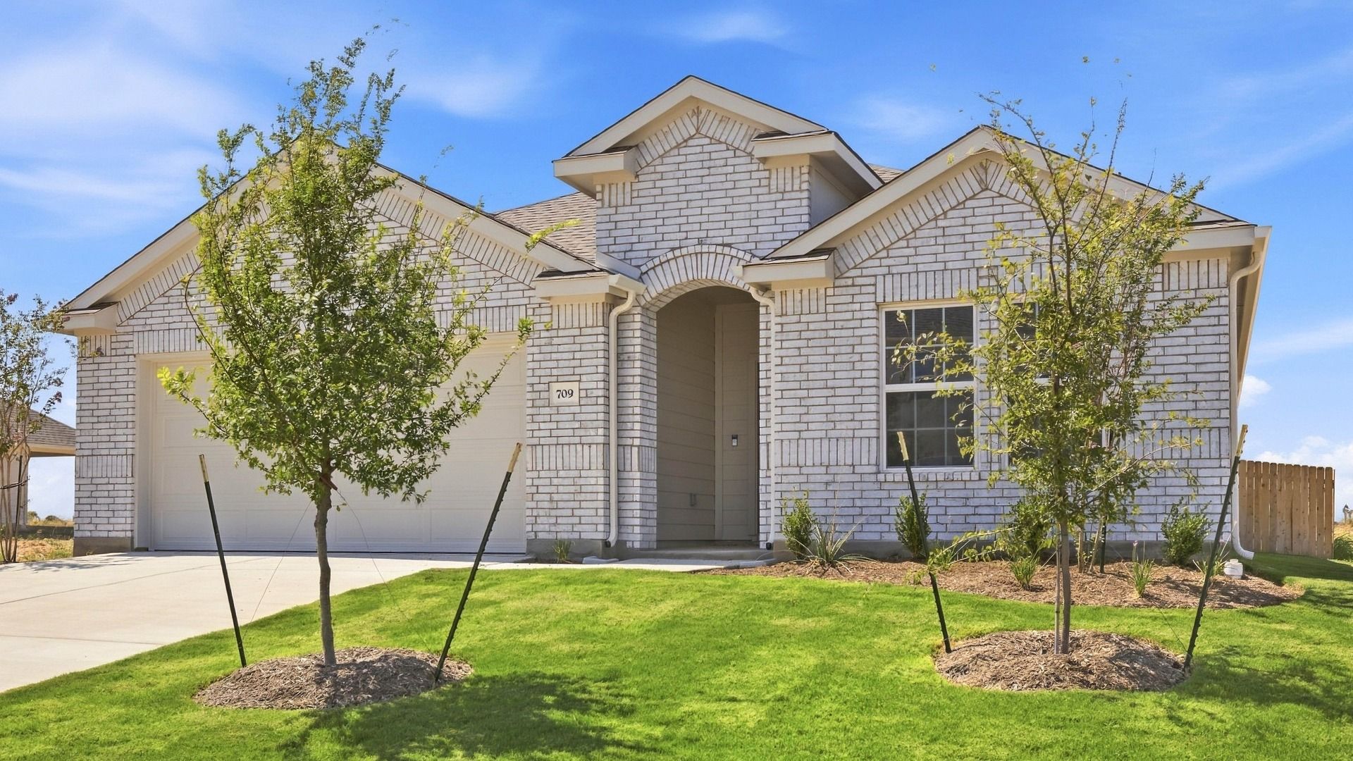 Paramount - Hunters Glen: Jarrell, Texas - DRB Homes