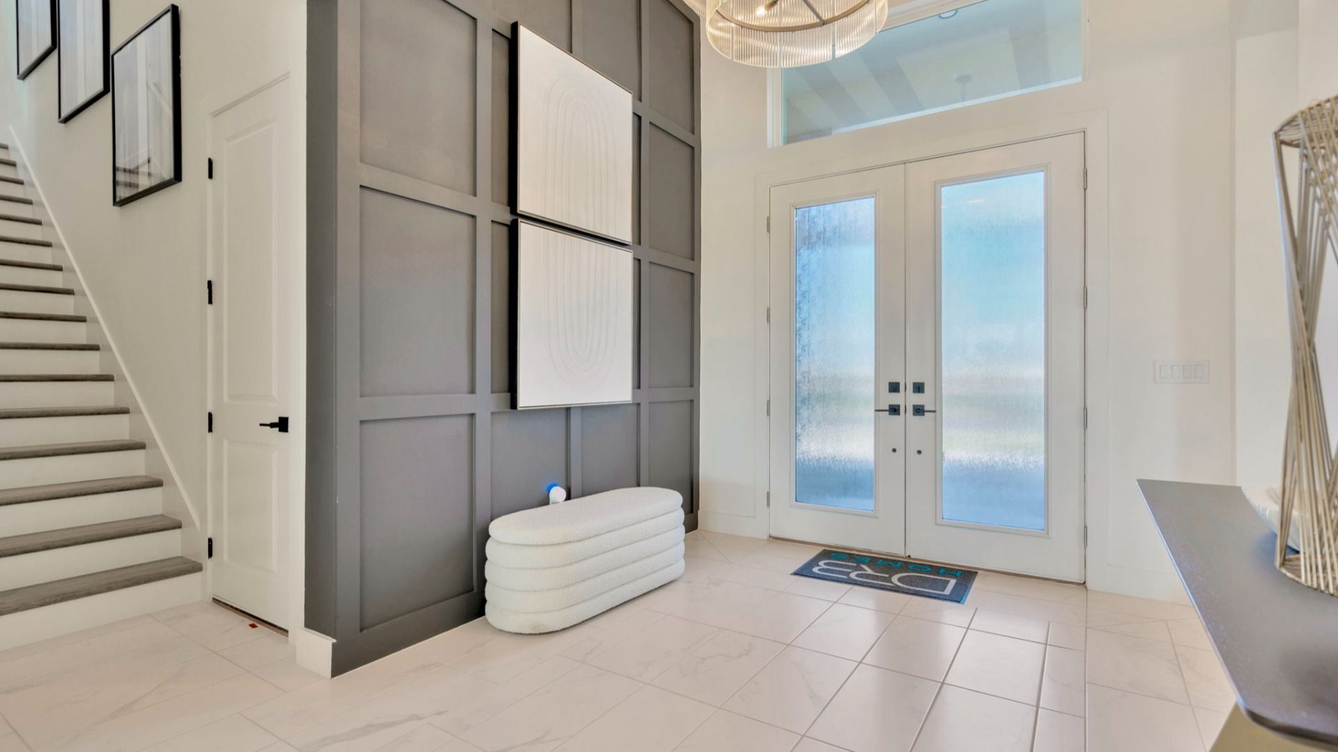 The Entry Way of a DRB Homes Grand Eider model, which is a home plan offered at Serengeti in Spring Hill, FL.