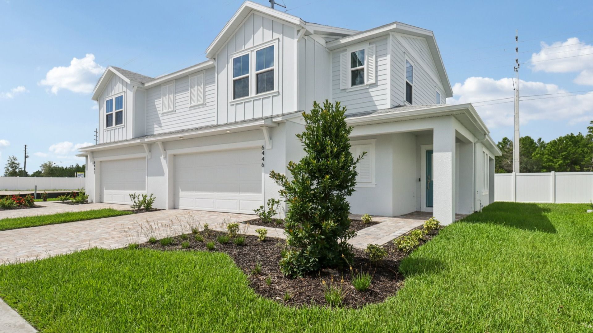 Monterey - End - Cyrene at Harmony: Saint Cloud, Florida - DRB Homes