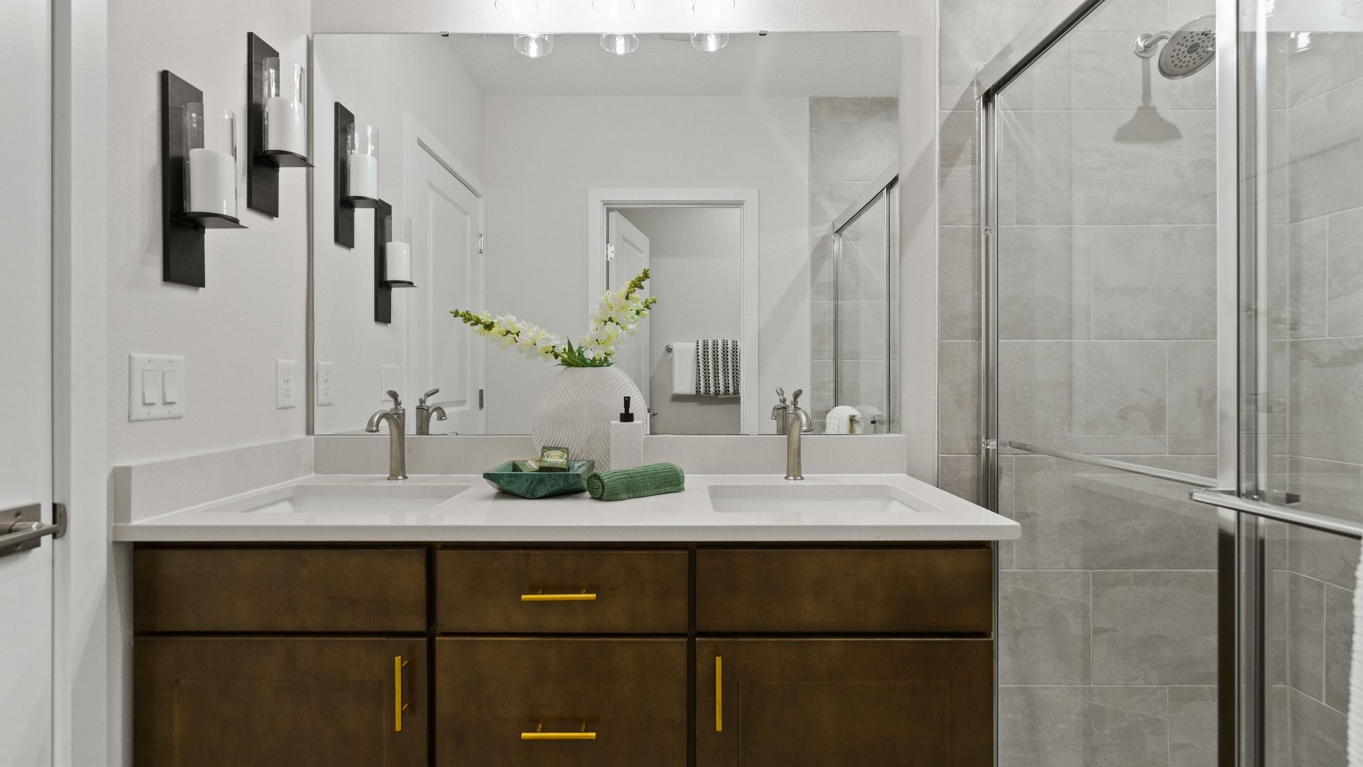The Atlantic Model by DRB Homes Primary en Suite Bath located in Winter Haven, FL