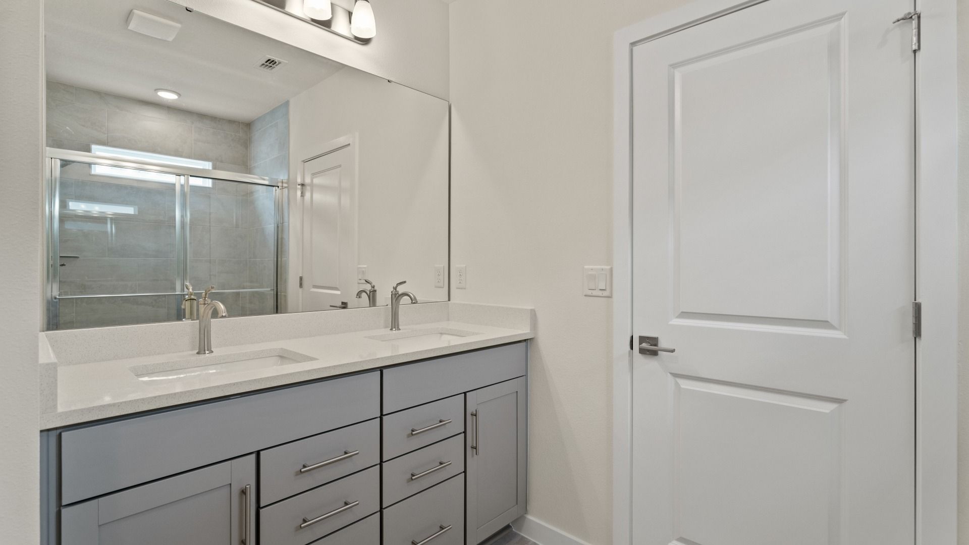 The Naples First Floor Primary with en suite bath in Quick Move-In Home at Willowbrook North by DRB Homes in Winter Haven, FL
