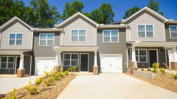 Clement - Aberdeen Place: Asheville, North Carolina - D.R. Horton