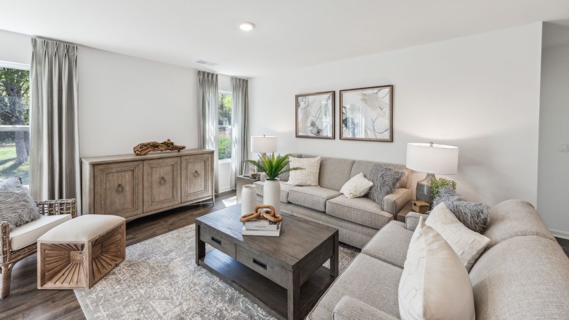 106 Shoemaker Ln. Elizabethtown, KY 42701