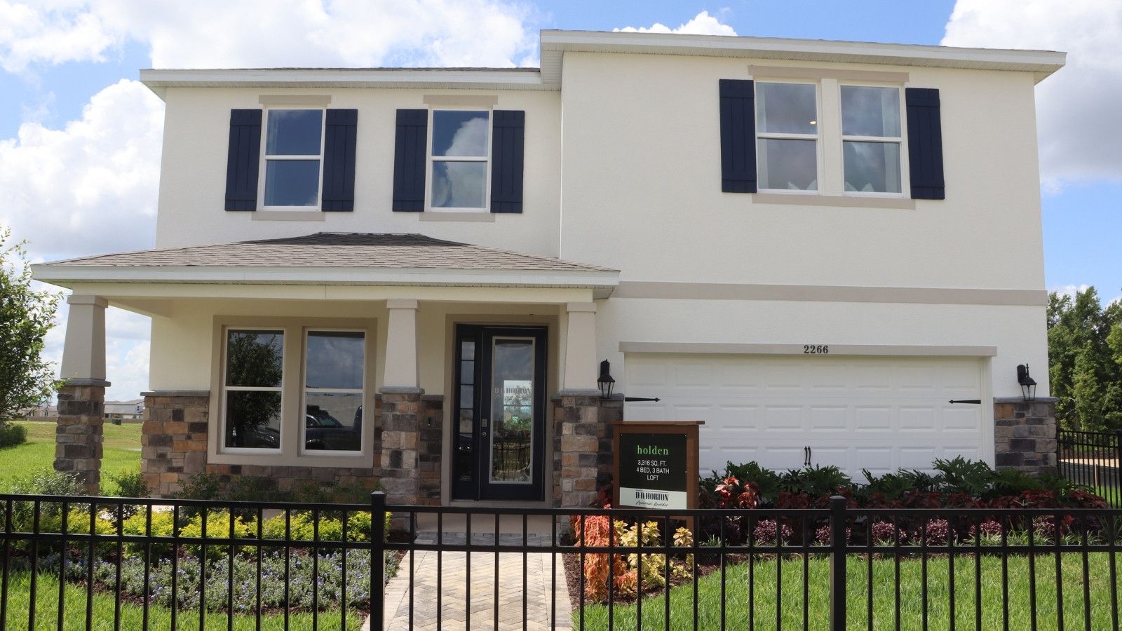 casa en Archer at Two Rivers por D.R. Horton