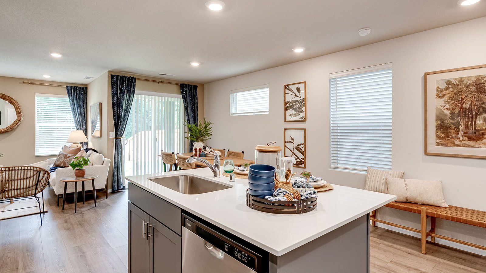 11101 Se 20Th Circle. Vancouver, WA 98664