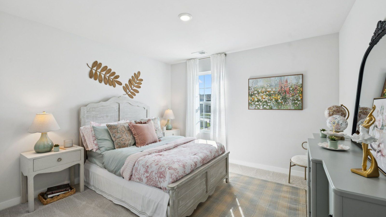 4218 Henslowe Road. Columbia, TN 38401