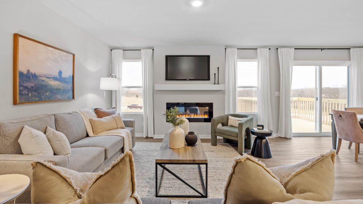 23548 Ashbury Parkway. Rogers, MN 55374