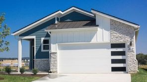 2036 SKIPPACK PVT CIRCLE (DESMOND)