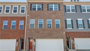 5203 MANOR PARK DRIVE (ROYAL)