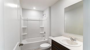 Chatham - Orchard Lakes: Canal Winchester, Ohio - D.R. Horton