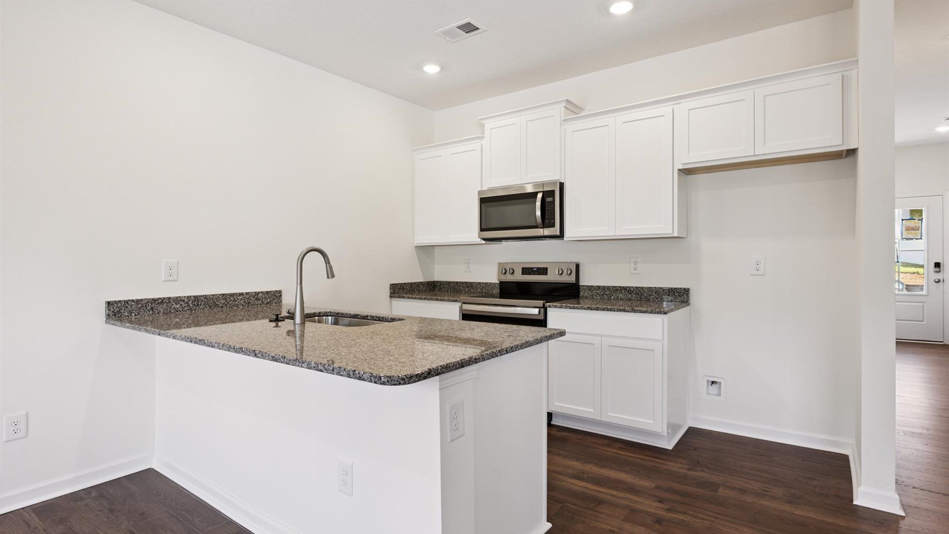 Altamont Townhome - Cherokee Crossing: Kodak, Tennessee - D.R. Horton