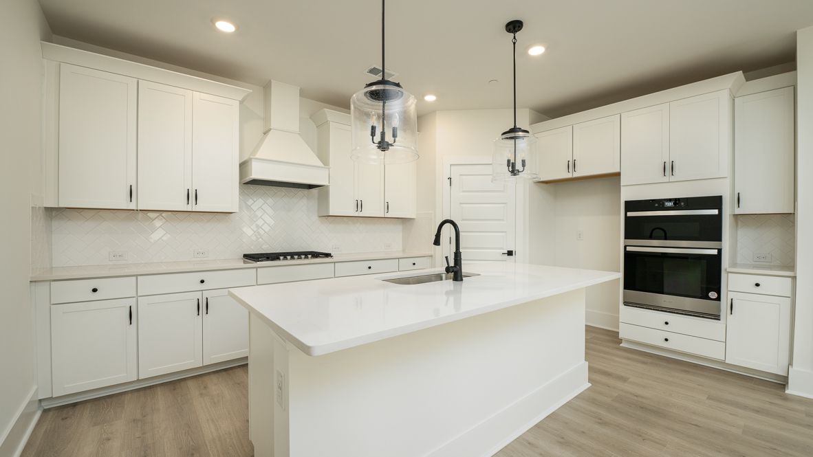 The Village at Sandy Plains por D.R. Horton en Atlanta Georgia