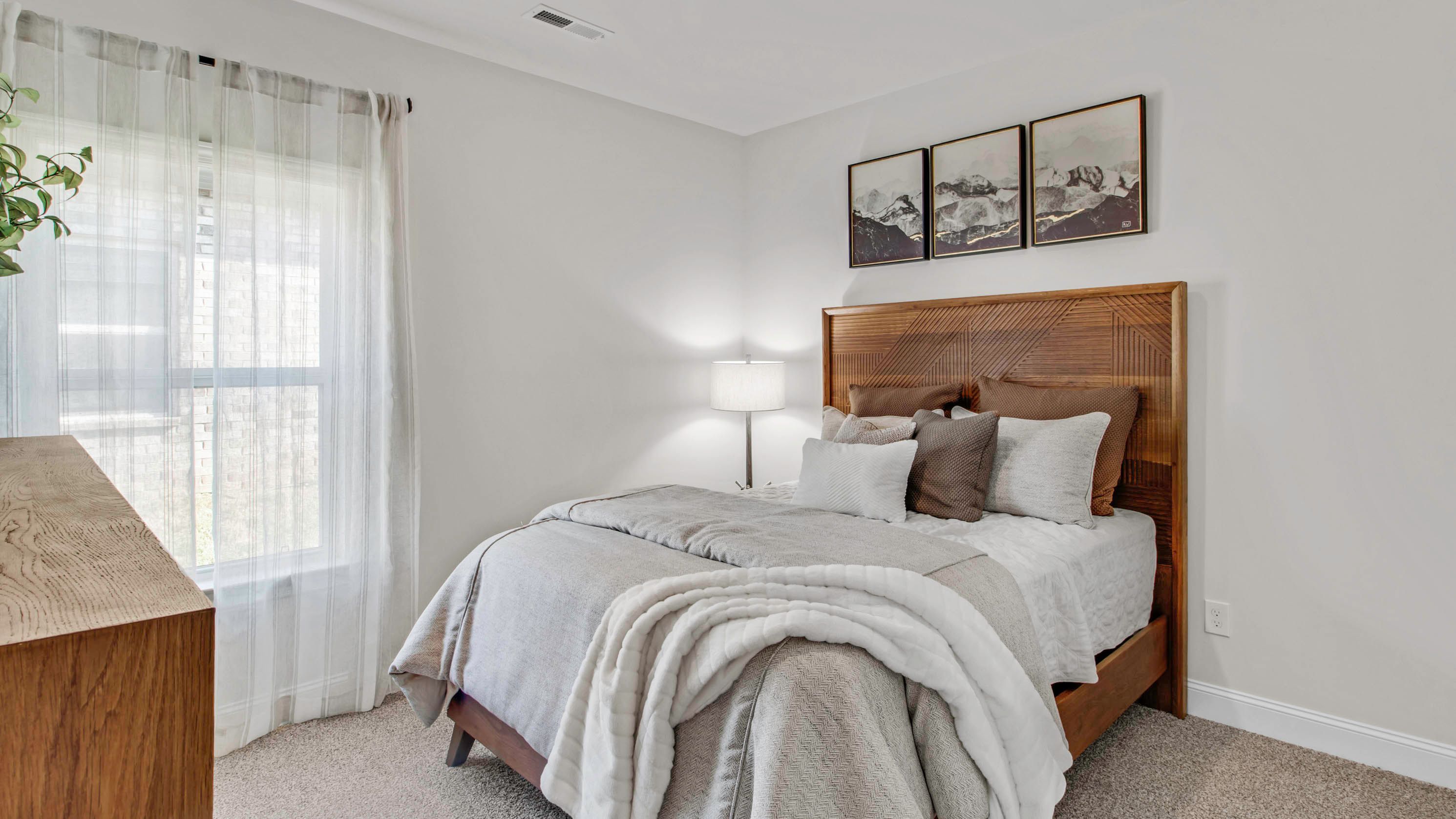 127 Foundry Street. Huntsville, AL 35811