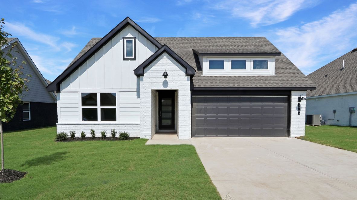 Justin - Highland Ridge: Broken Arrow, Oklahoma - D.R. Horton