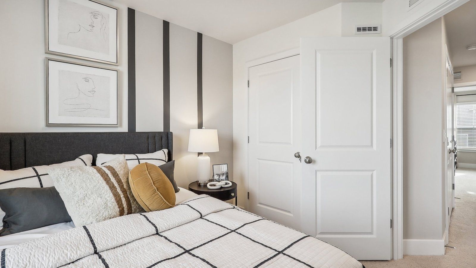 casa en Valley View Townhomes por D.R. Horton