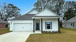 3440 Chien St (Lacombe.)