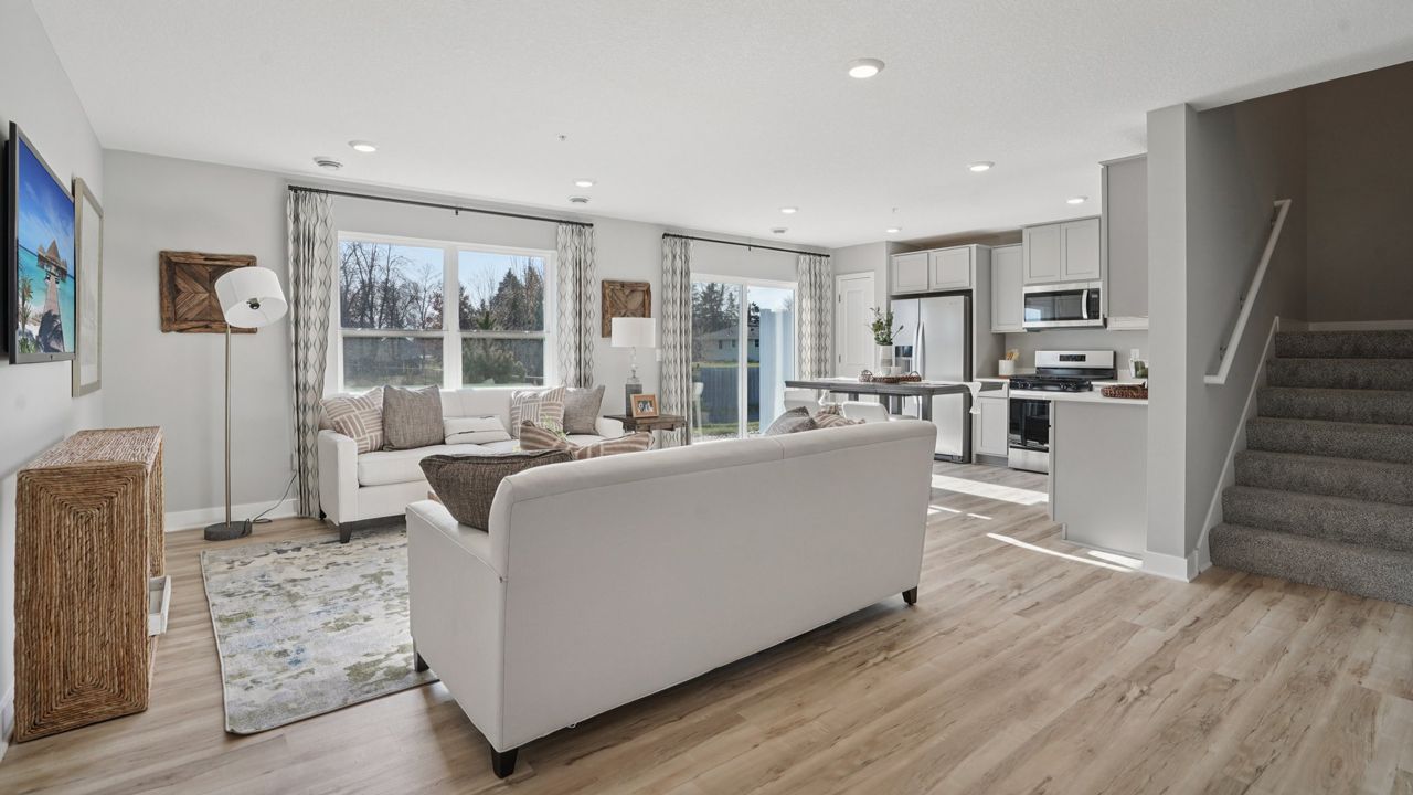 The Fisher - Brookshire Tradition: Lakeville, Minnesota - D.R. Horton