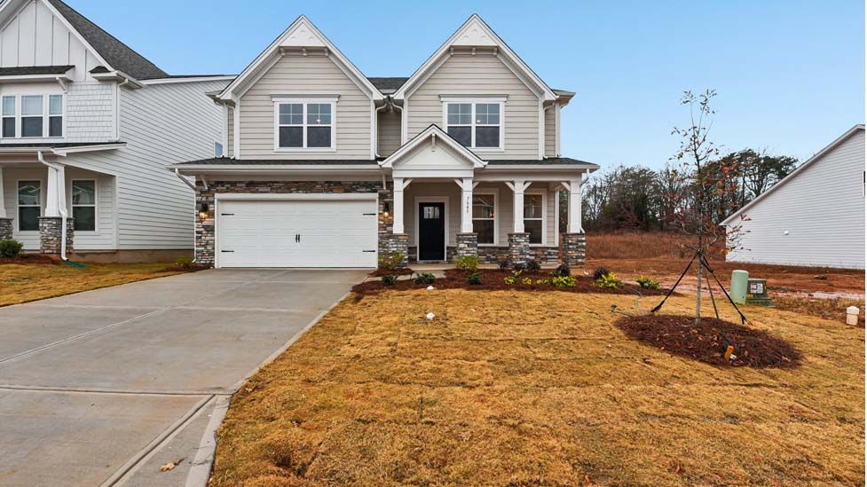 London - Chestnut at Laurelbrook: Sherrills Ford, North Carolina - D.R. Horton