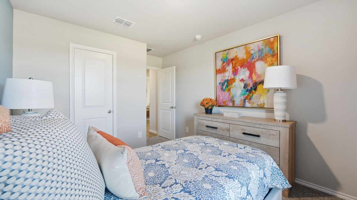 5313 Legends Way. Krum, TX 76249