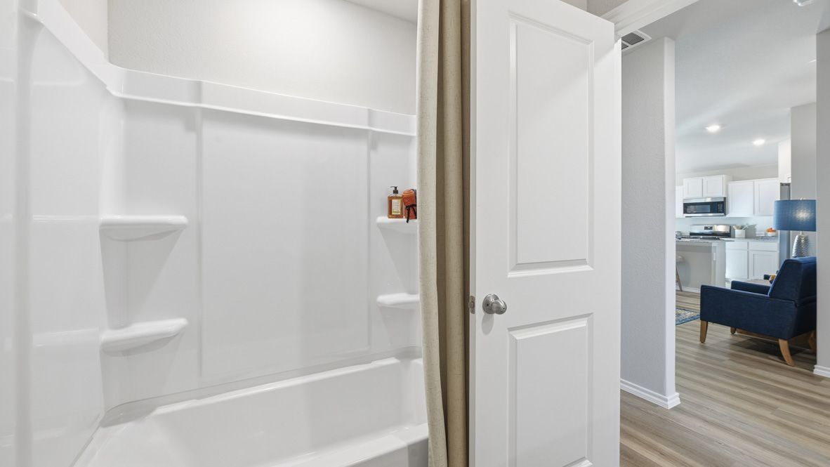 5313 Legends Way. Krum, TX 76249