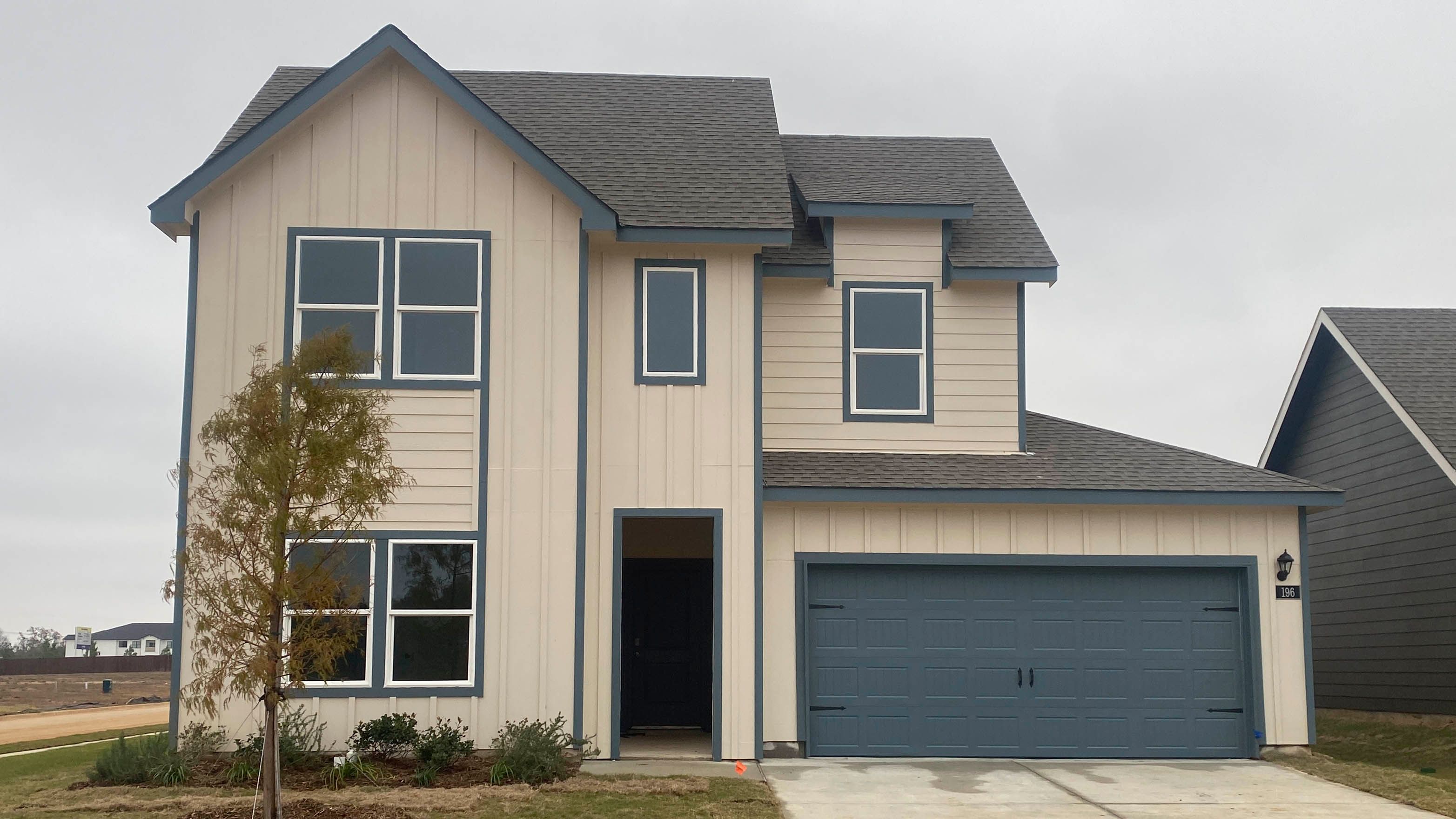 Naples - Creeks at Burnett Trail: Canton, Texas - D.R. Horton