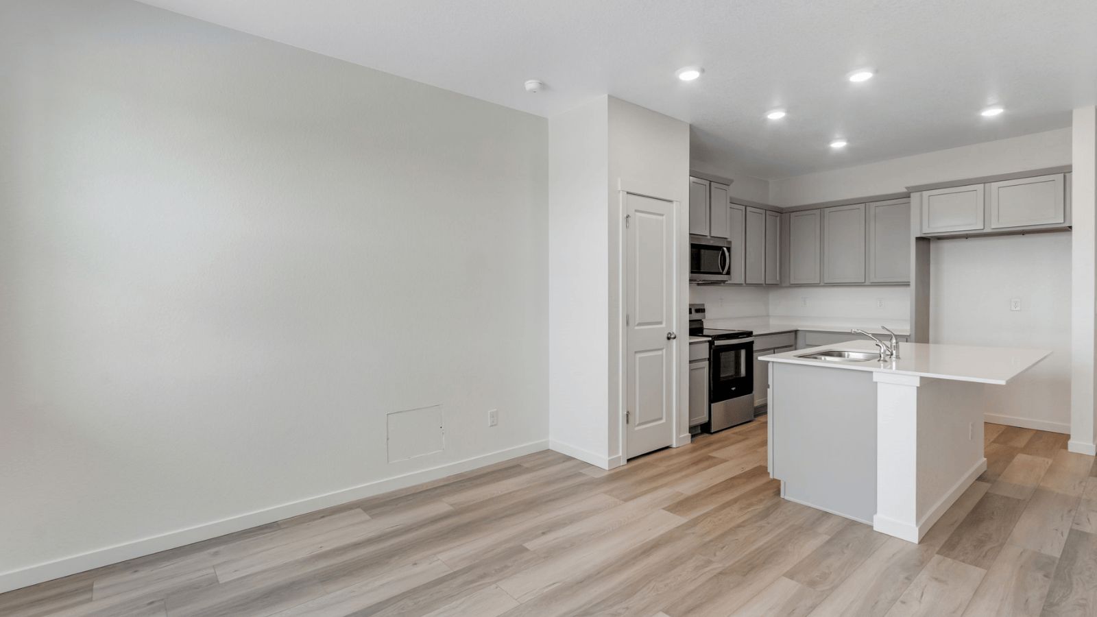 2254 Crosswind Street. Fort Lupton, CO 80621